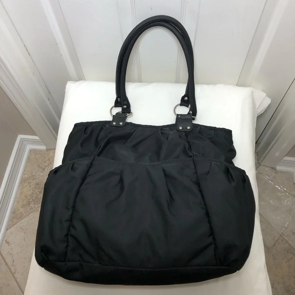 Carter's Nylon Black Multi Pocket Large Size Shoulder Diaper Bag & Changing Pad