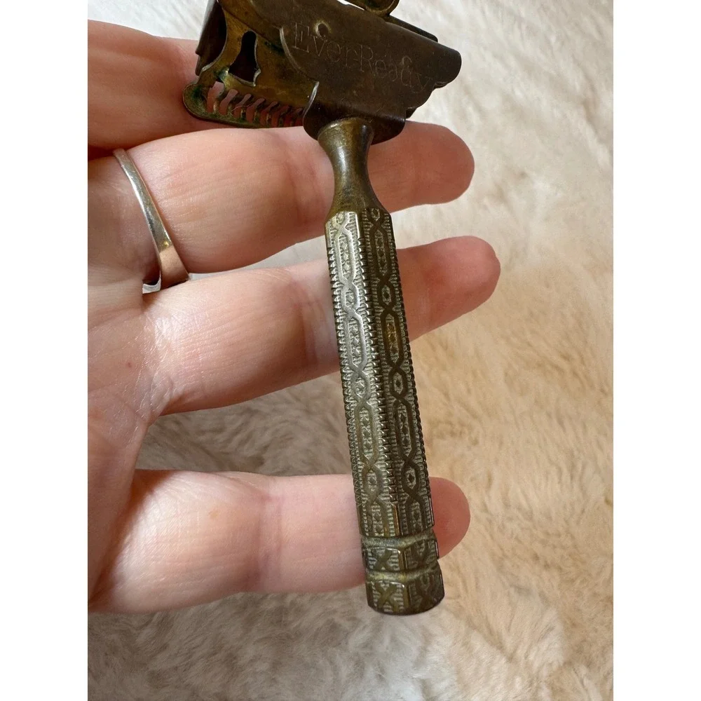 Vintage Ever-Ready Single Edge Safety Razor Ornate Handle Brooklyn NY Made USA