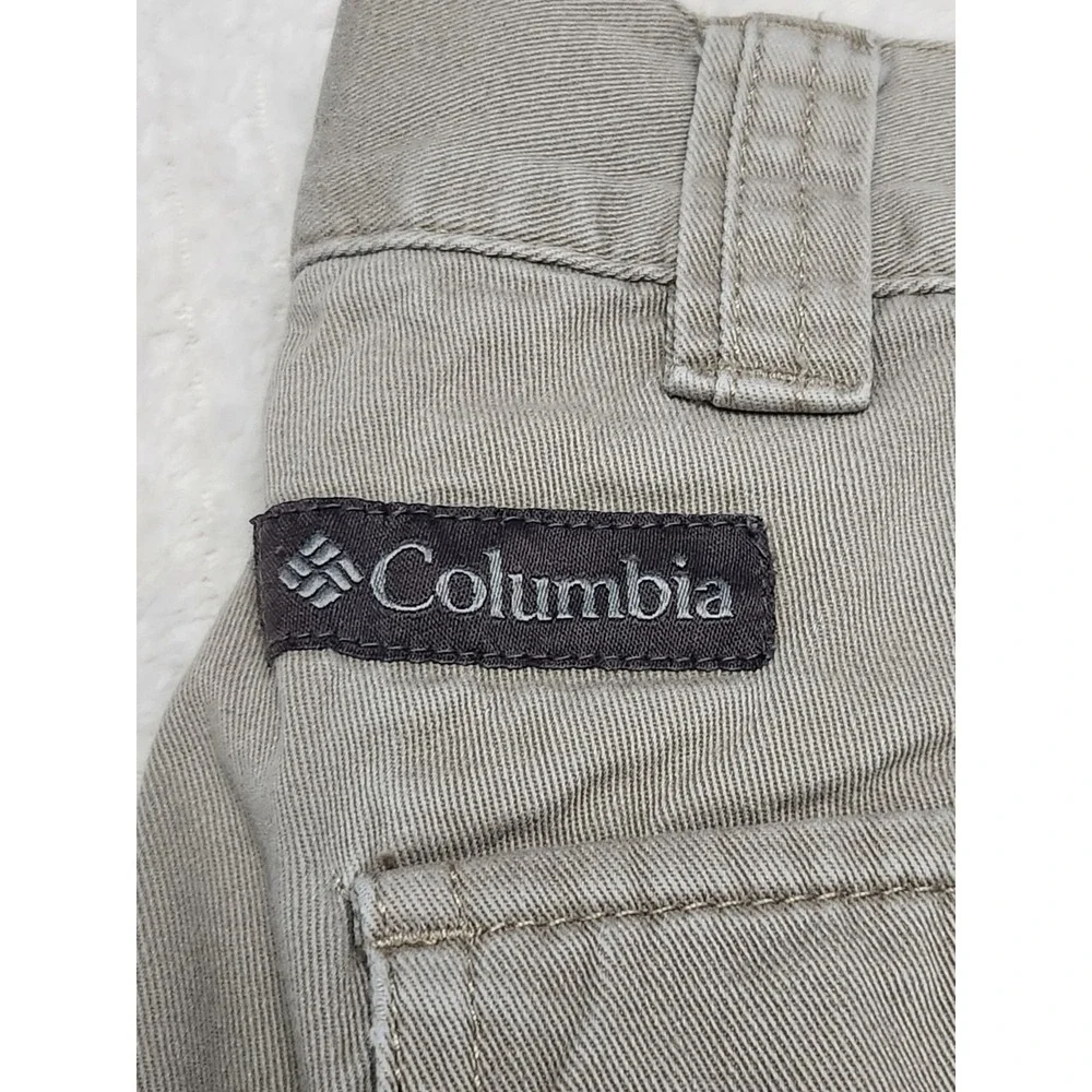Columbia Sportswear Men's Size 36 Beige Cotton Cargo Shorts Outdoor Hiking