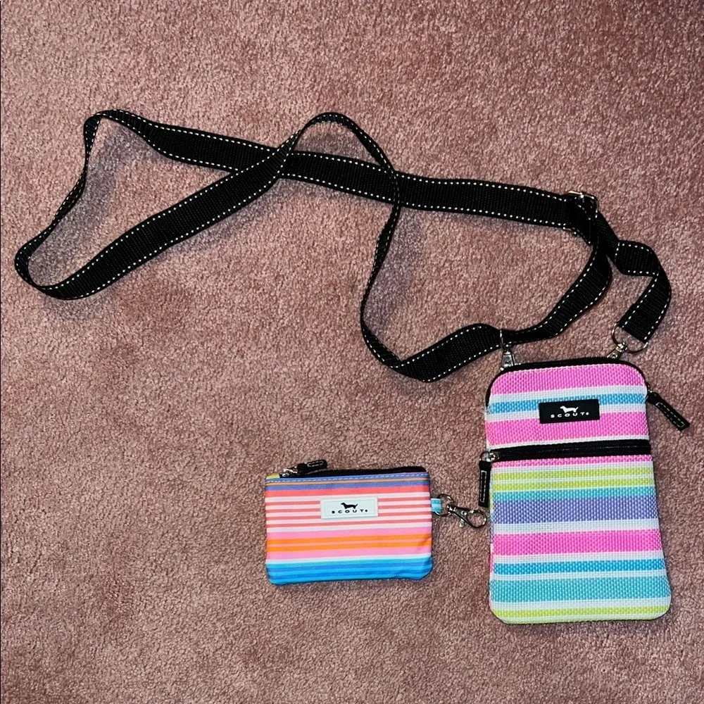 Scout Multicolor Striped Phone Bag Set