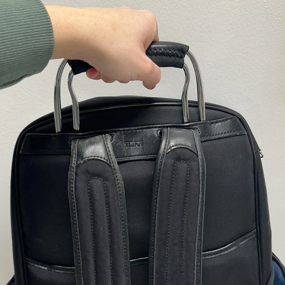 Tumi arrive logan