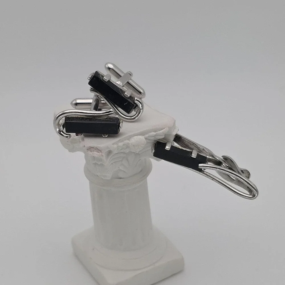 SWANK item excellent