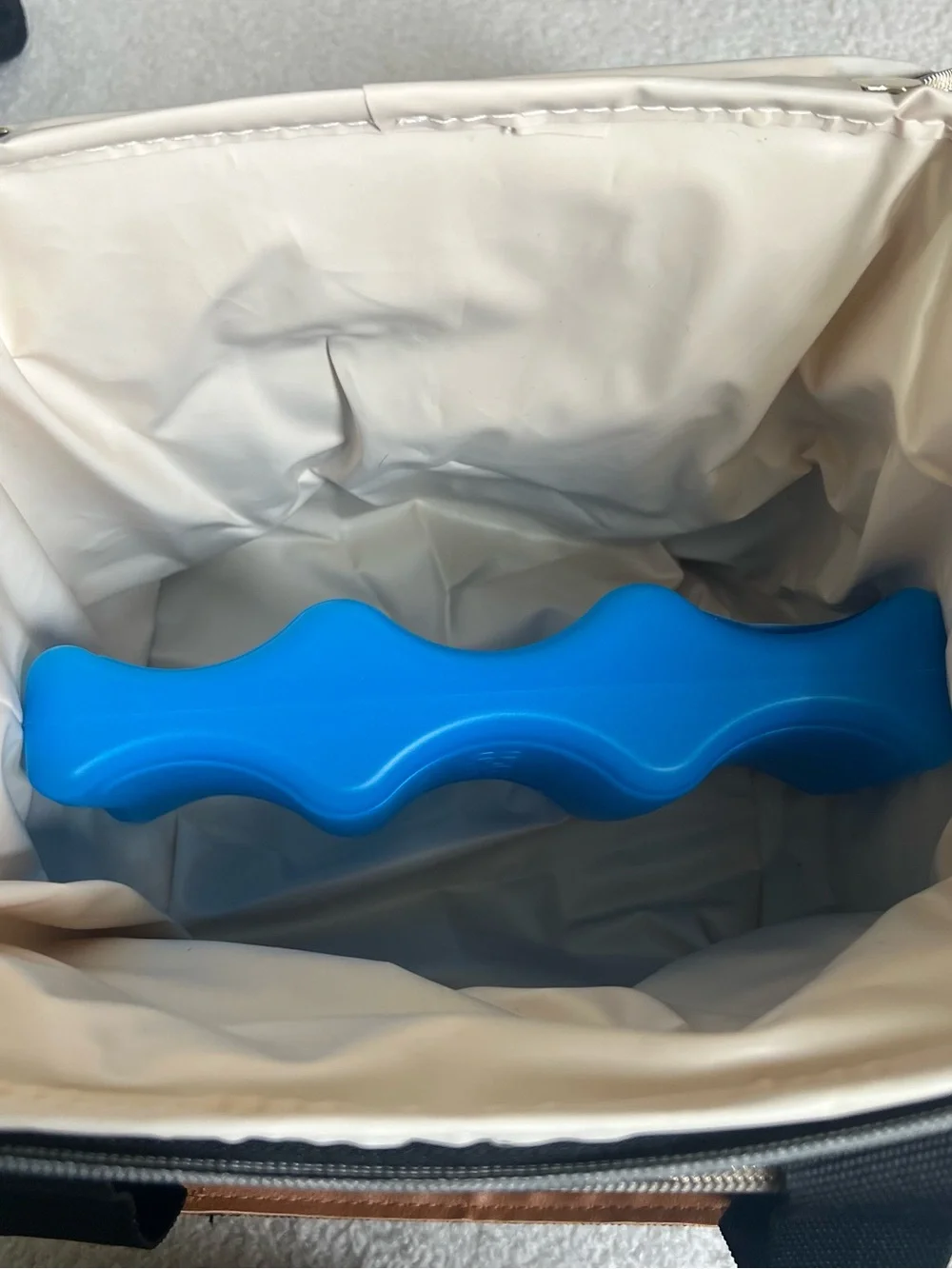 Babeyer breastmilk cooler
