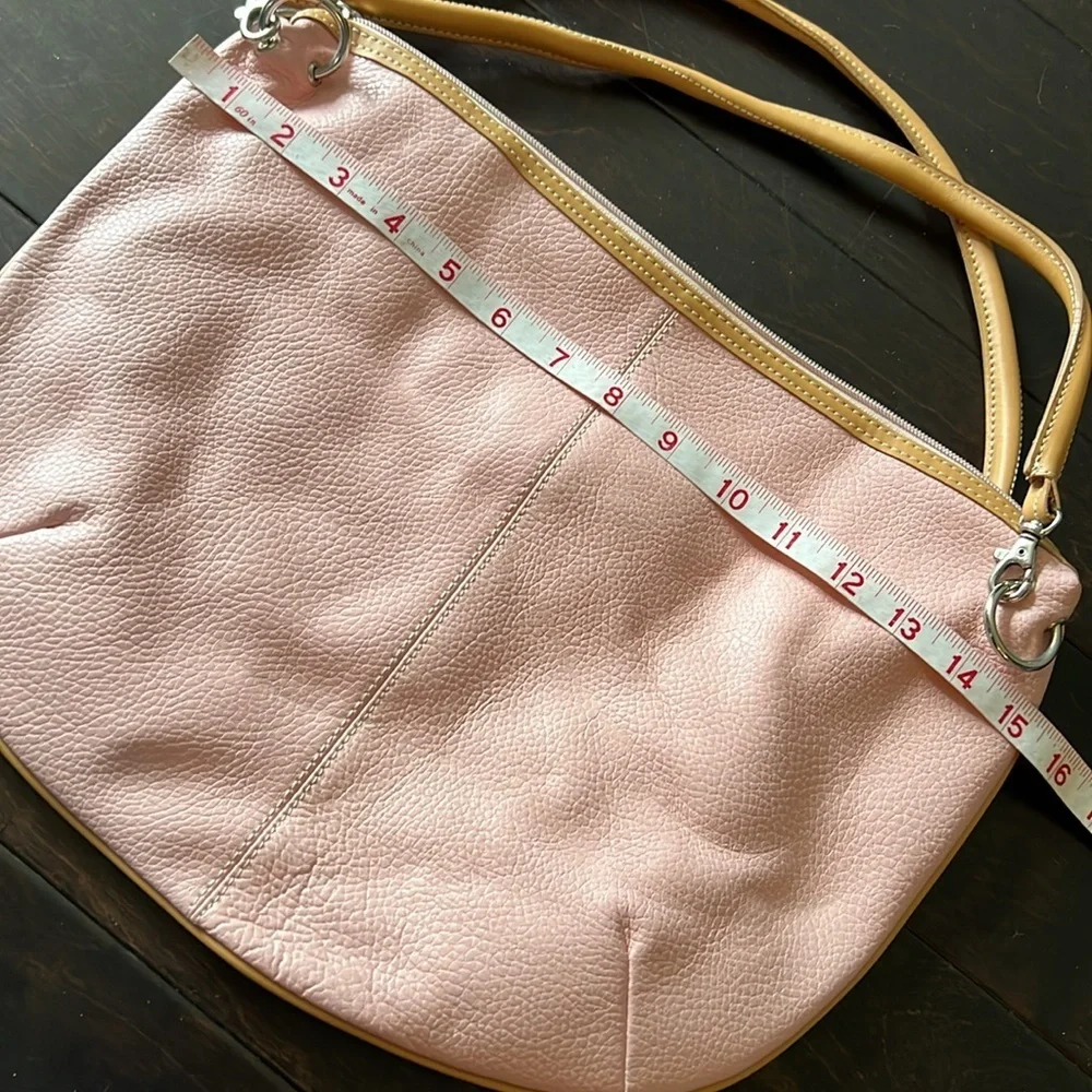 Max New York pink shoulder bag