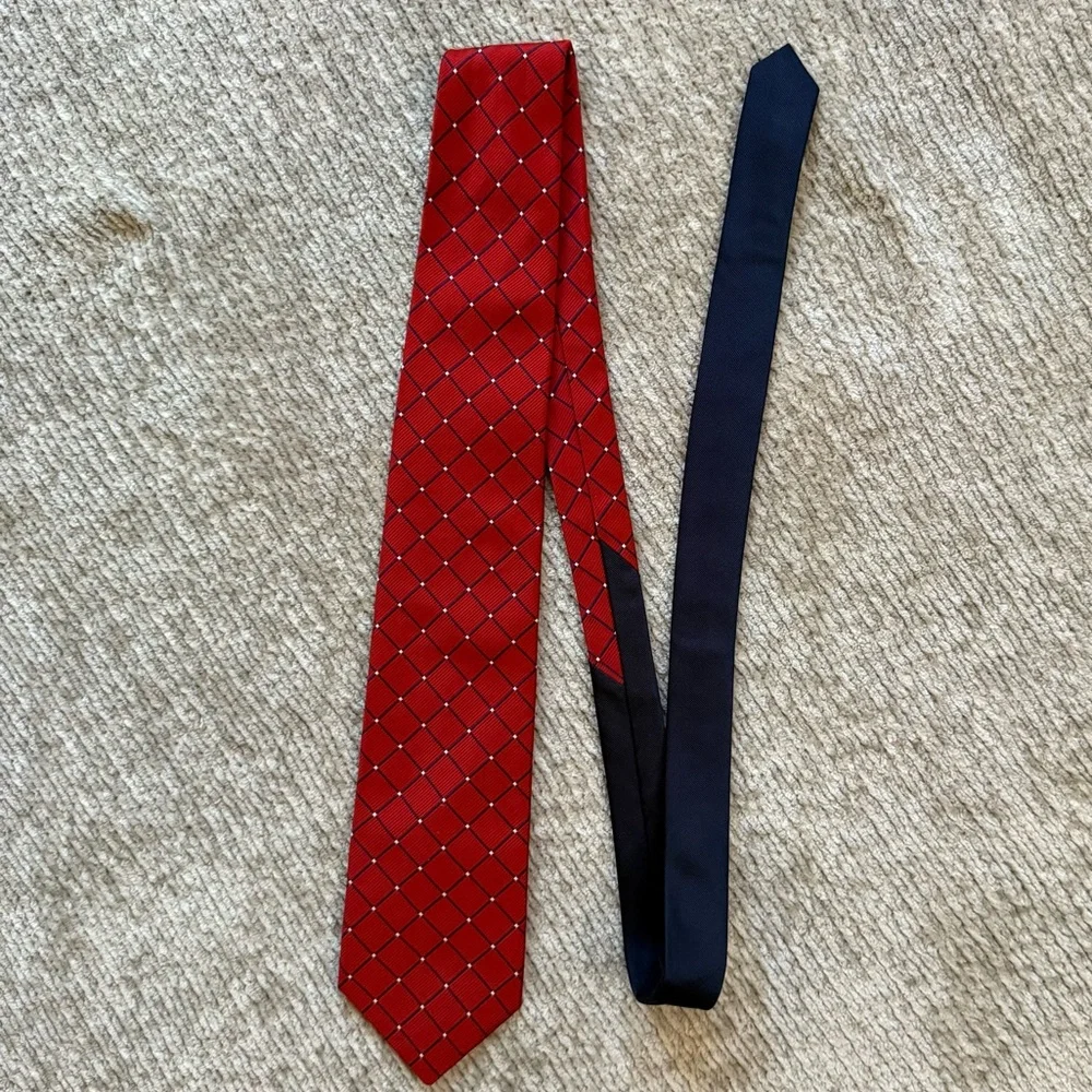 Tommy Hilfiger sharp timeless