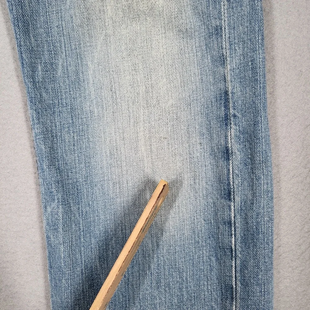 Levis overall good