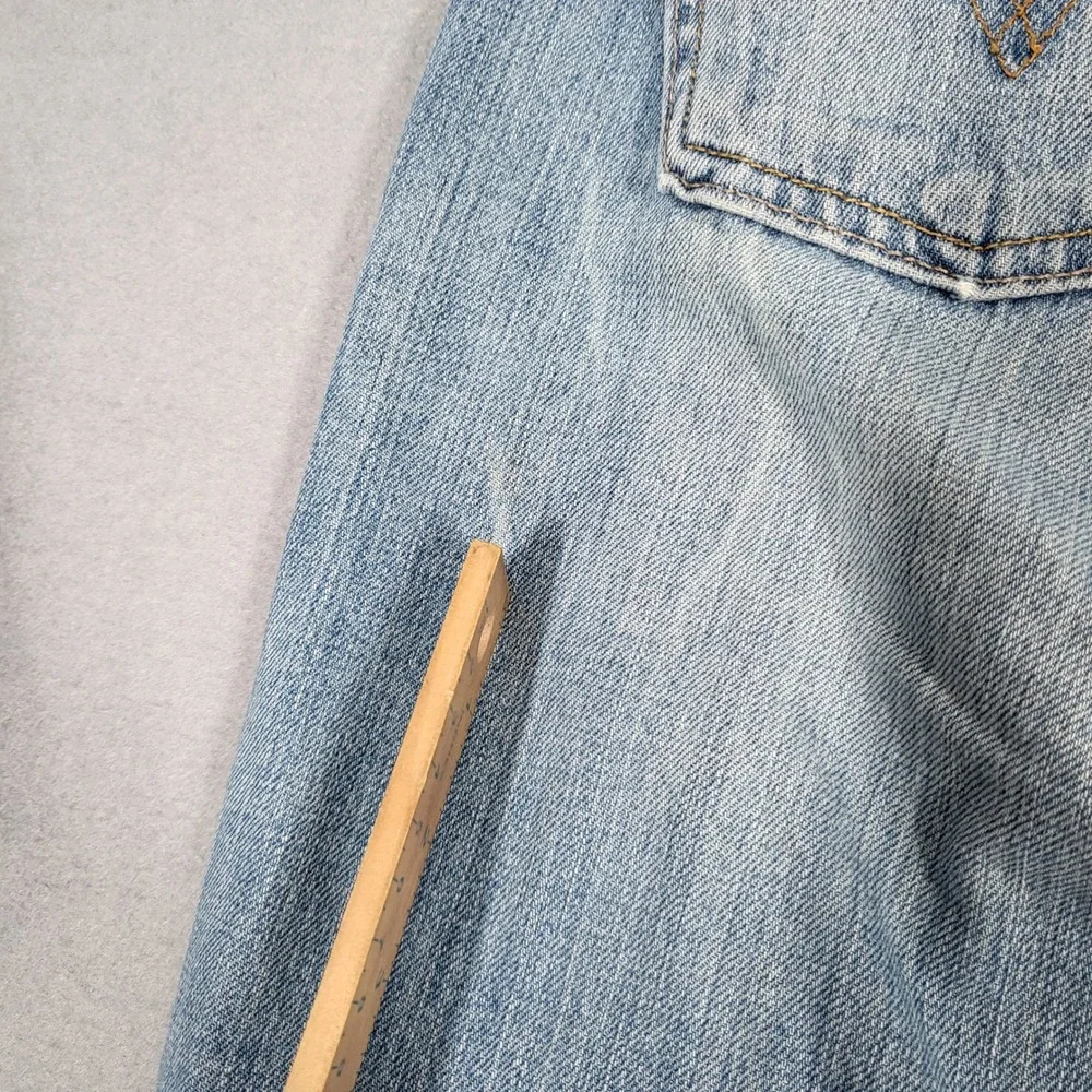 Levis overall good
