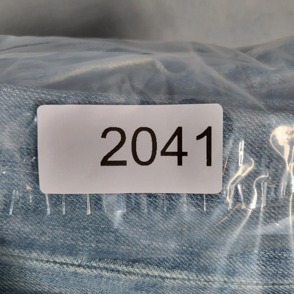 Levis overall good
