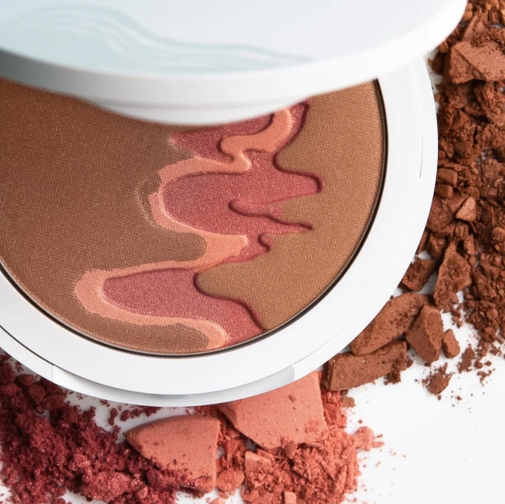 Flyte.70 ColorBack Burnished Bronzer.‎ New. $48 MSRP