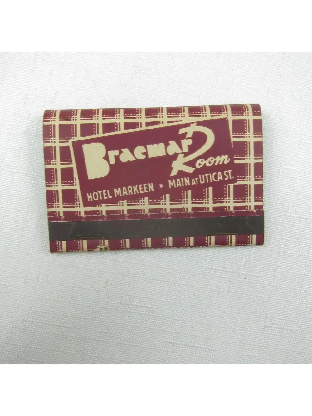 N/A vintage matchbooks