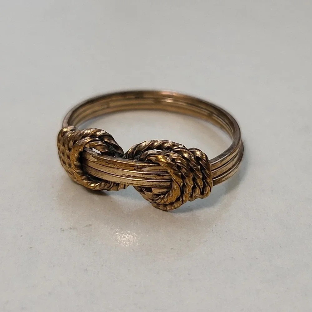 12K Gold Filled Wire Wrapped Knot Ring Size 5.5 Vintage Nautical Boho
