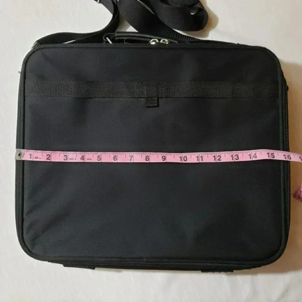 Targus black laptop