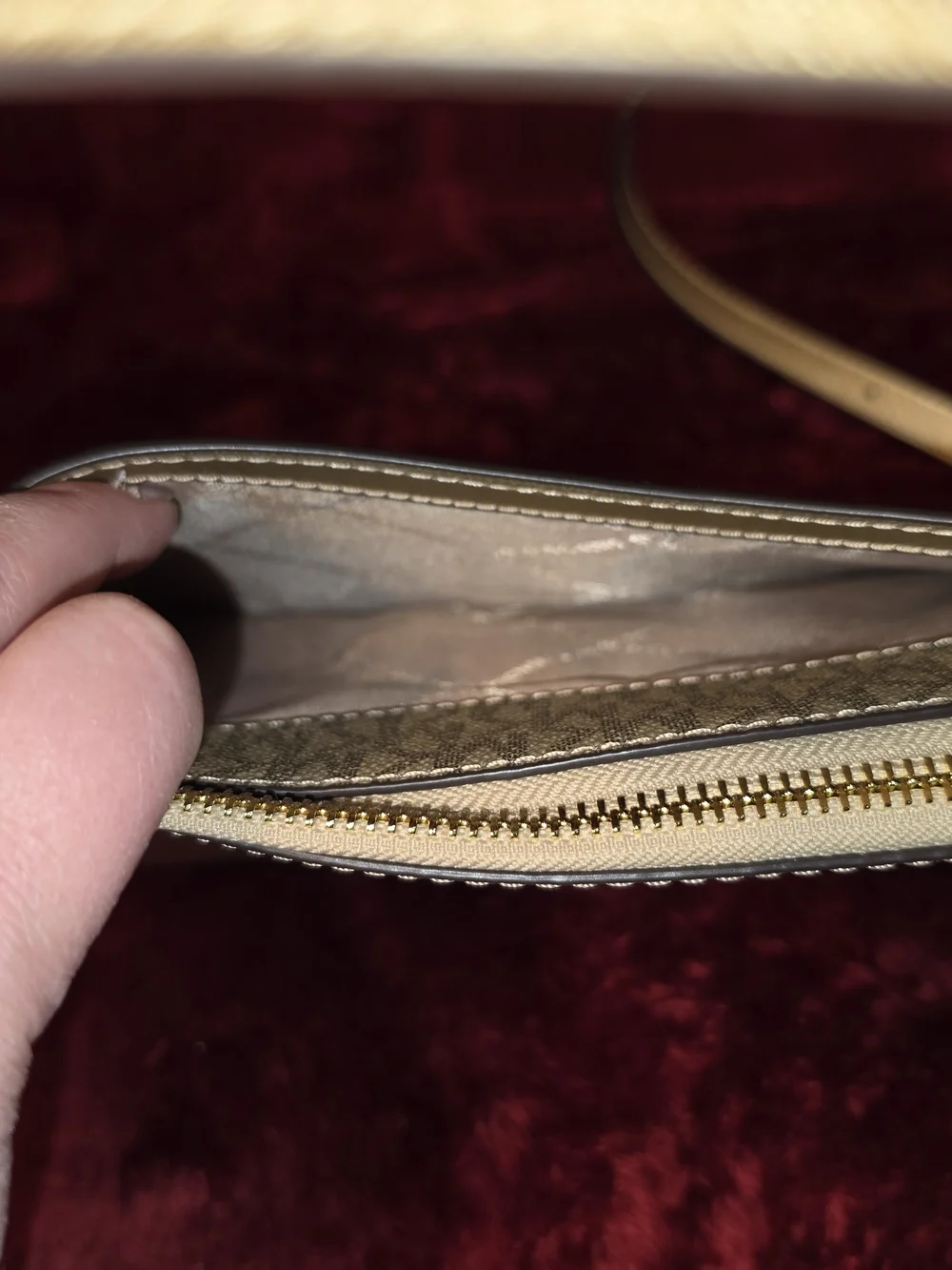 Michael Kors compact michael