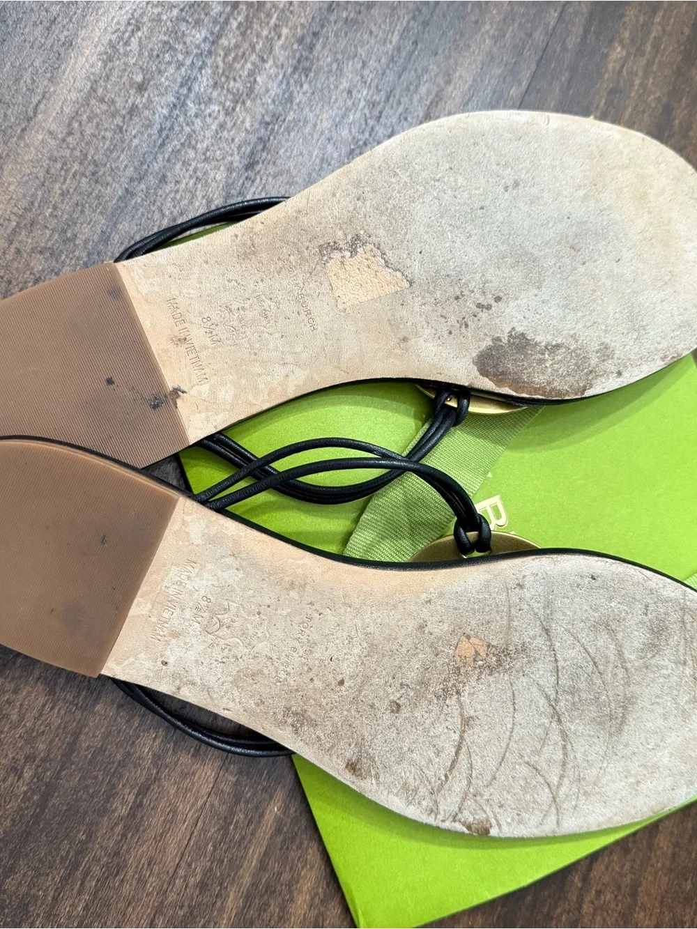 Tory Burch focal tone