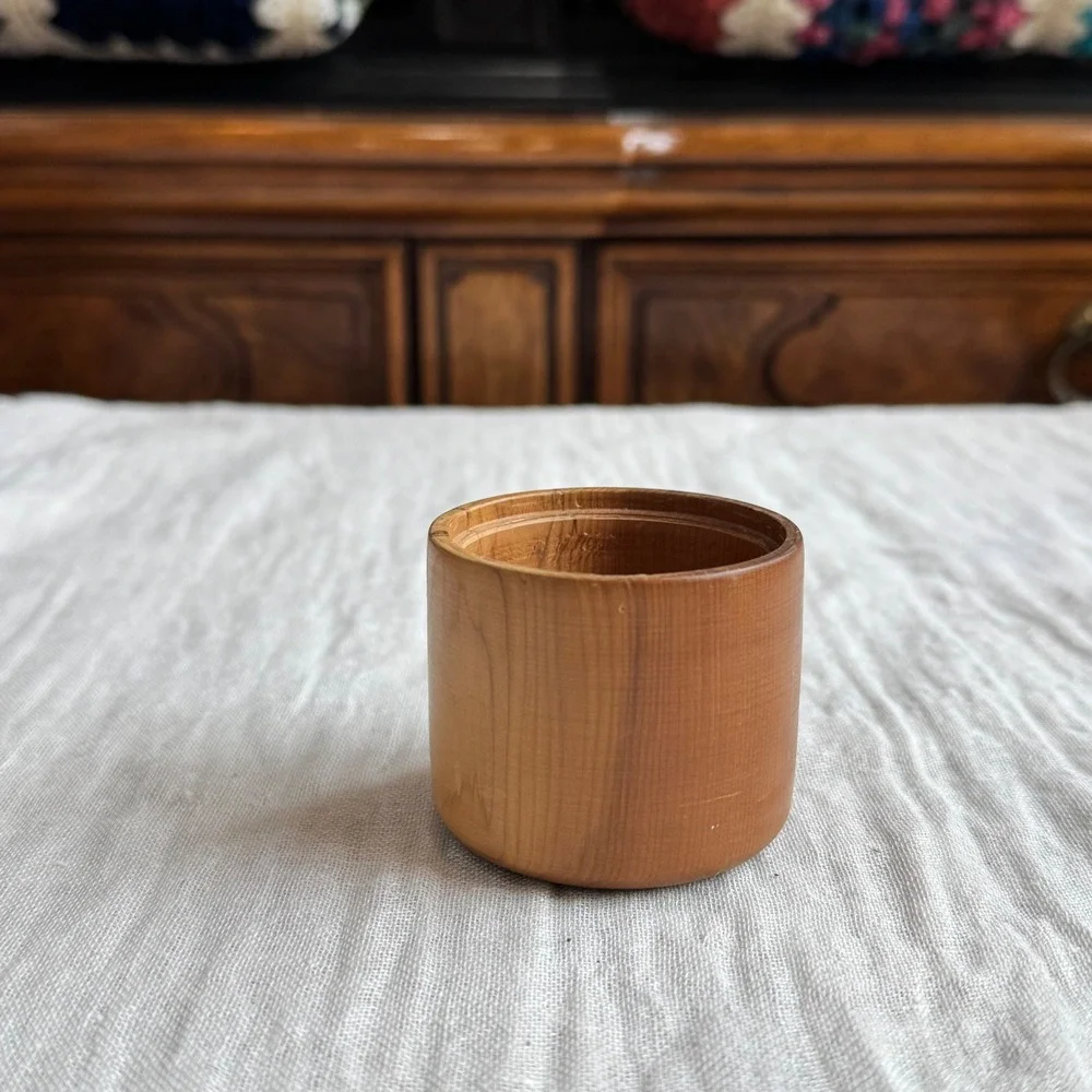 VTG Handmade Yew Wooden Bowl Dish Vase Bud Signed‎ Small Natural Wood '97