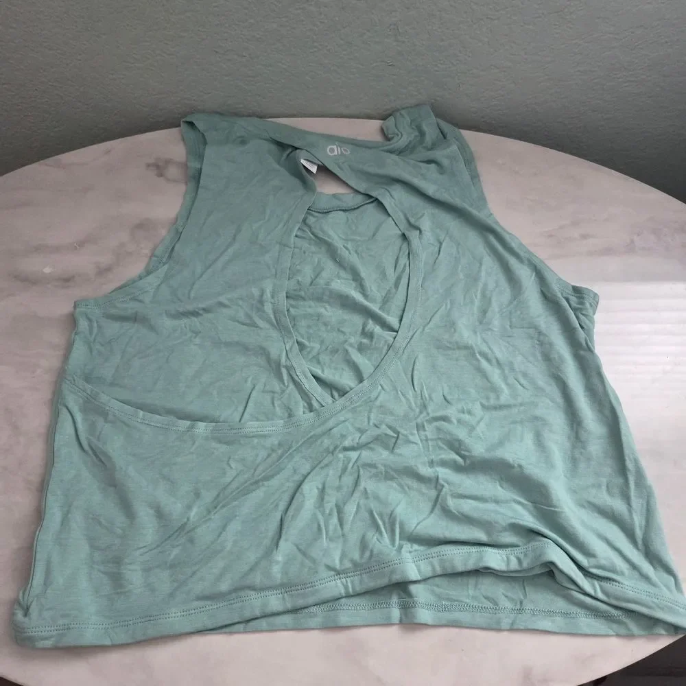 ALO Yoga perfect warm chic