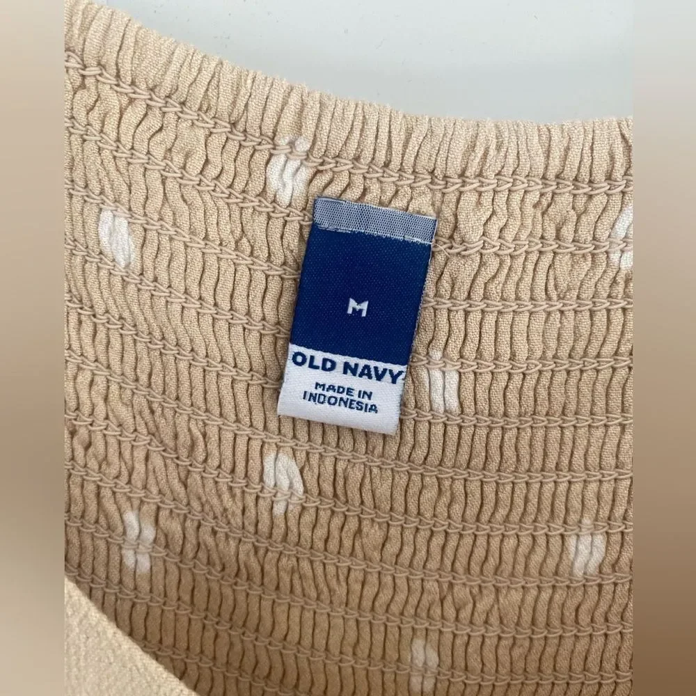 Old Navy step out