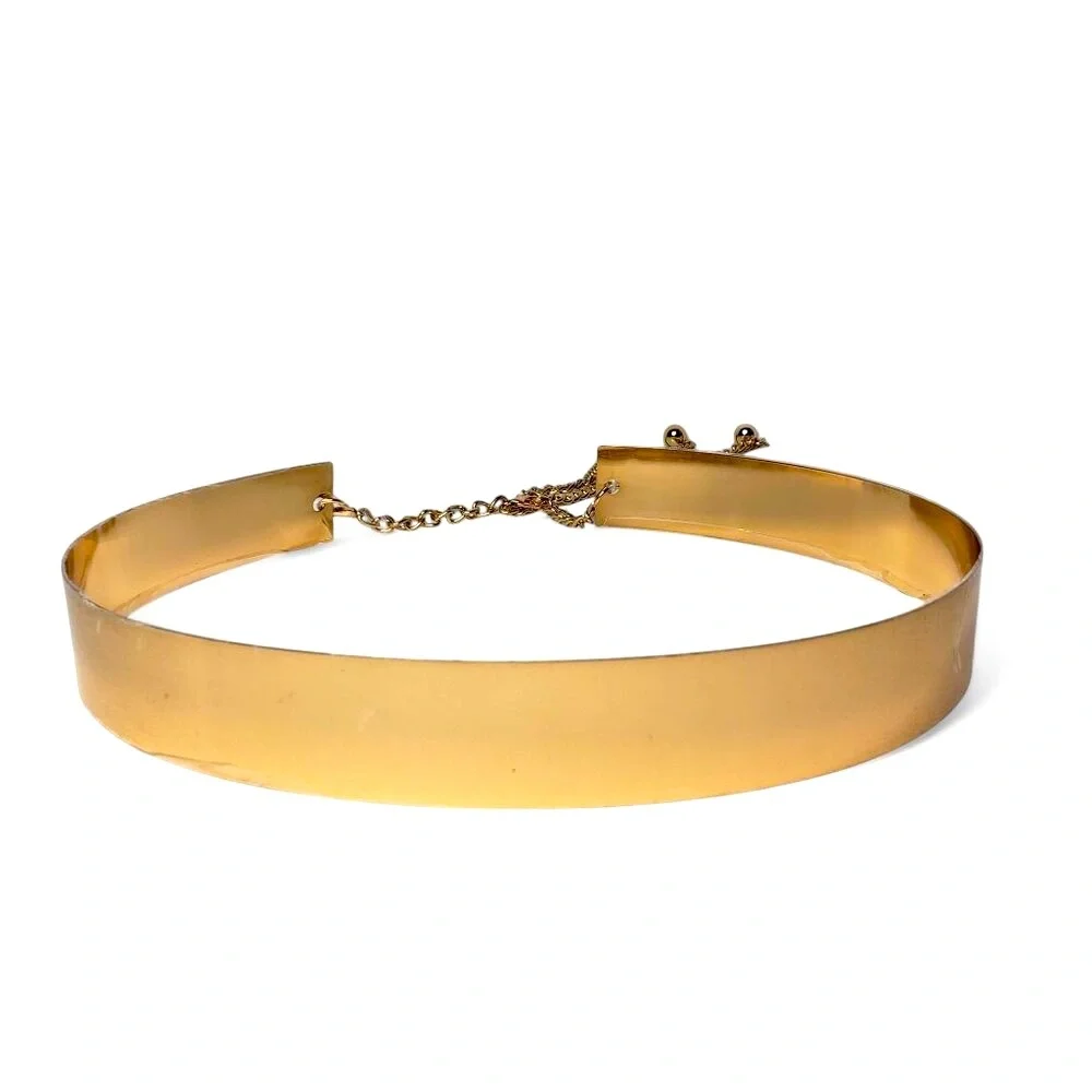 Unbranded gold tone