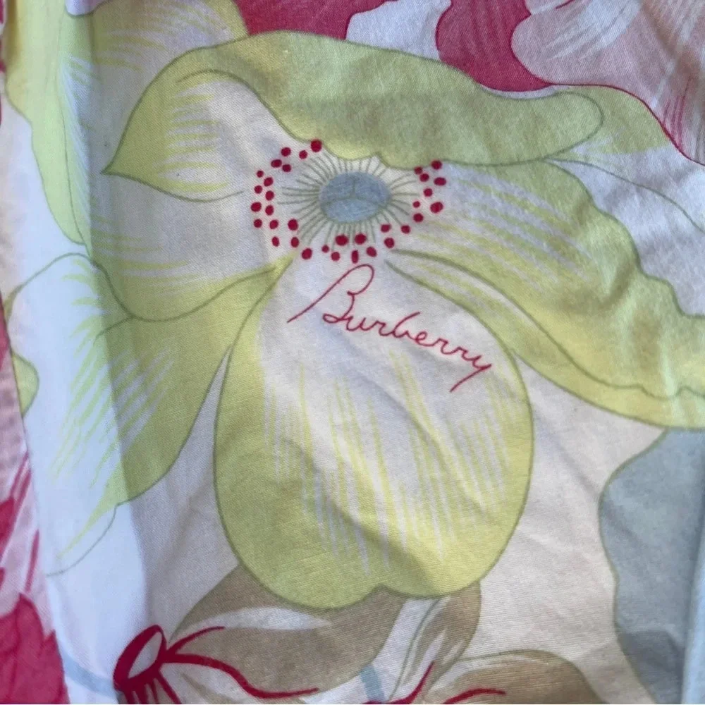 Top + pants reversible set 3/6 months pink Burberry