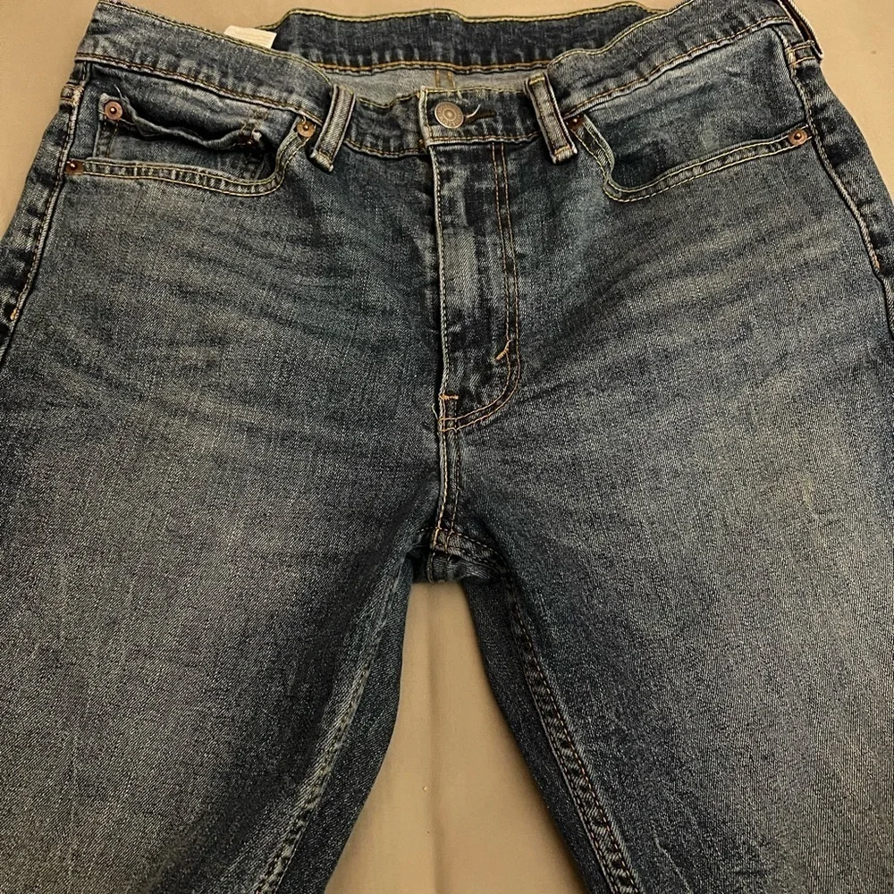 Levis very good