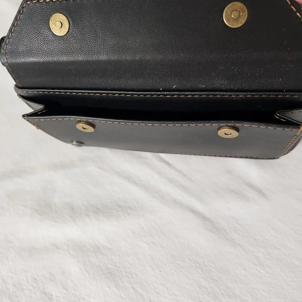 CaseMe nwot leather