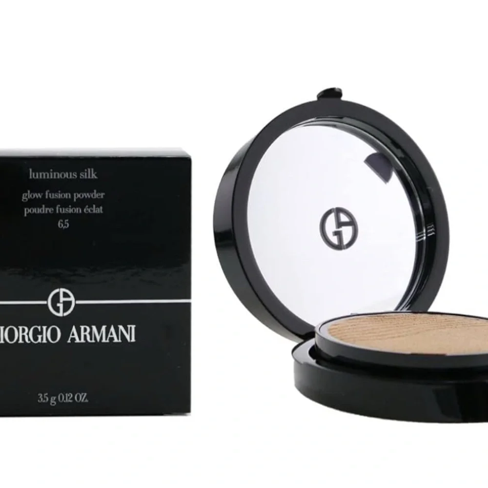 Giorgio Armani achieve smooth