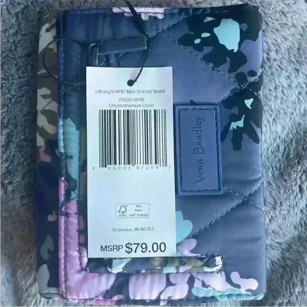 Vera Bradley pocket there