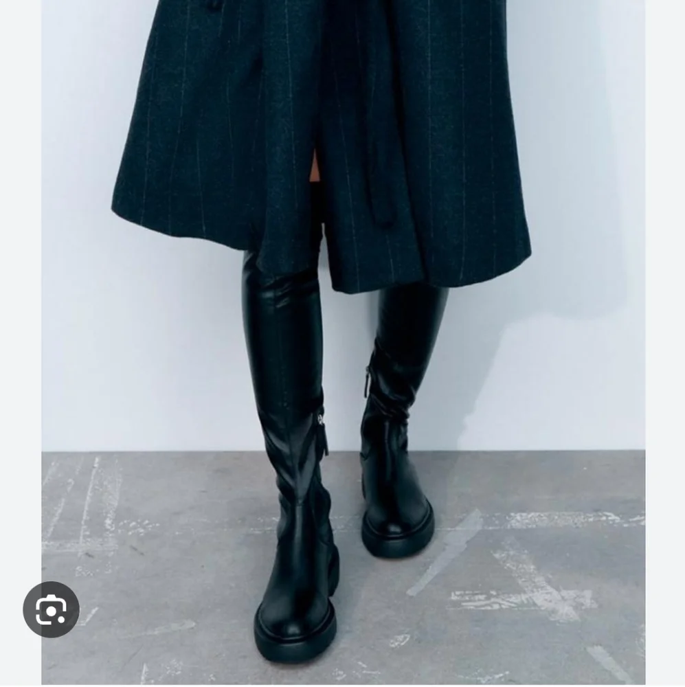 NWT Zara Black over the knee boots flat low heel black size 10/41