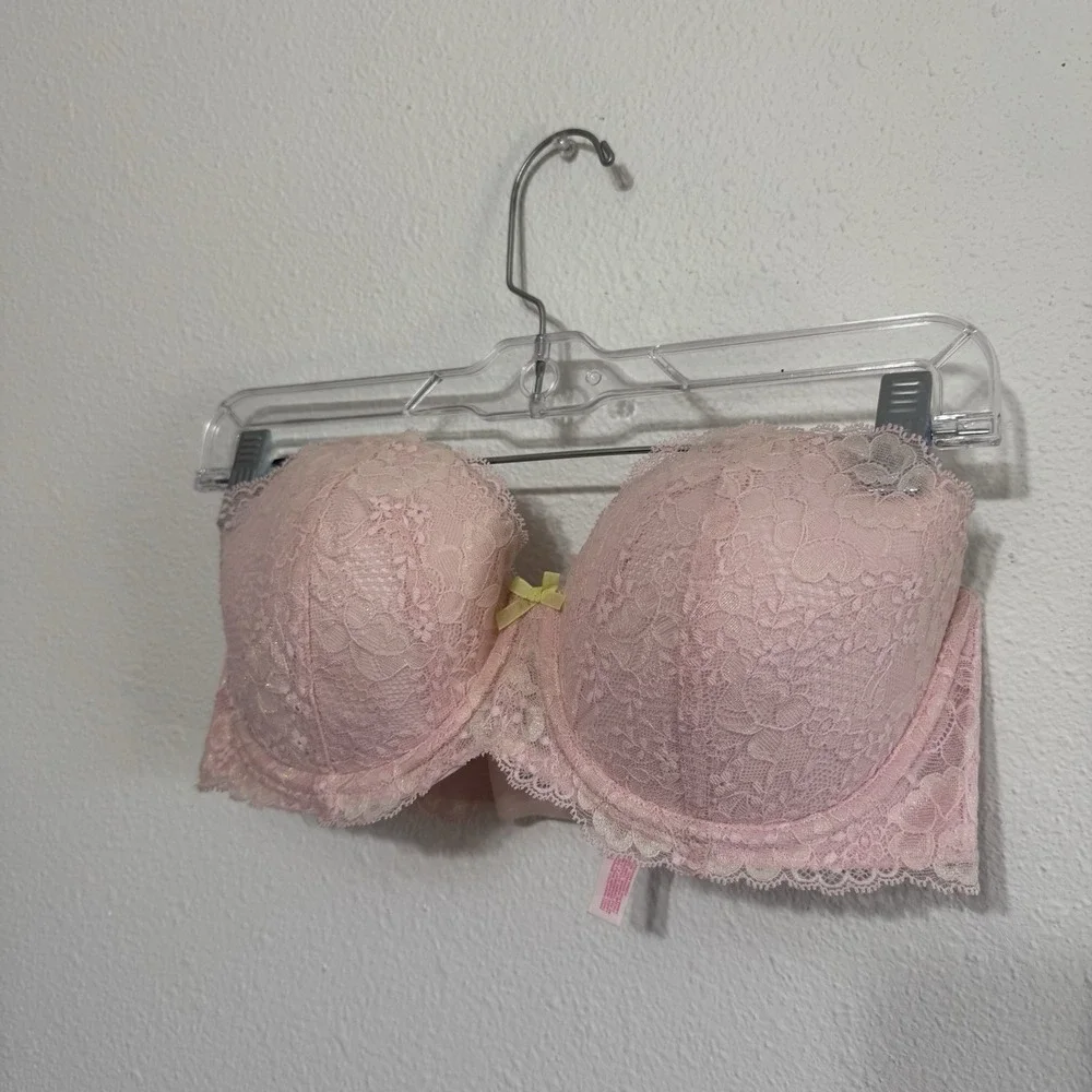 Victorias Secret brand victoria