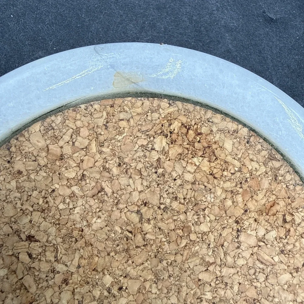 The Unbranded Brand marble crack set
