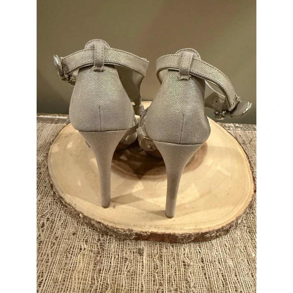 MARK & JAMES by BADGLEY MISCHKA Shimmer Beige Cross Strappy Stiletto Heels Sz-10