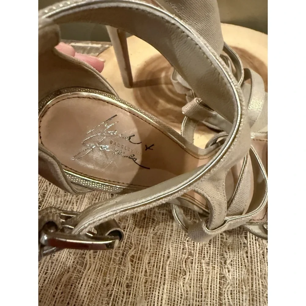 MARK & JAMES by BADGLEY MISCHKA Shimmer Beige Cross Strappy Stiletto Heels Sz-10