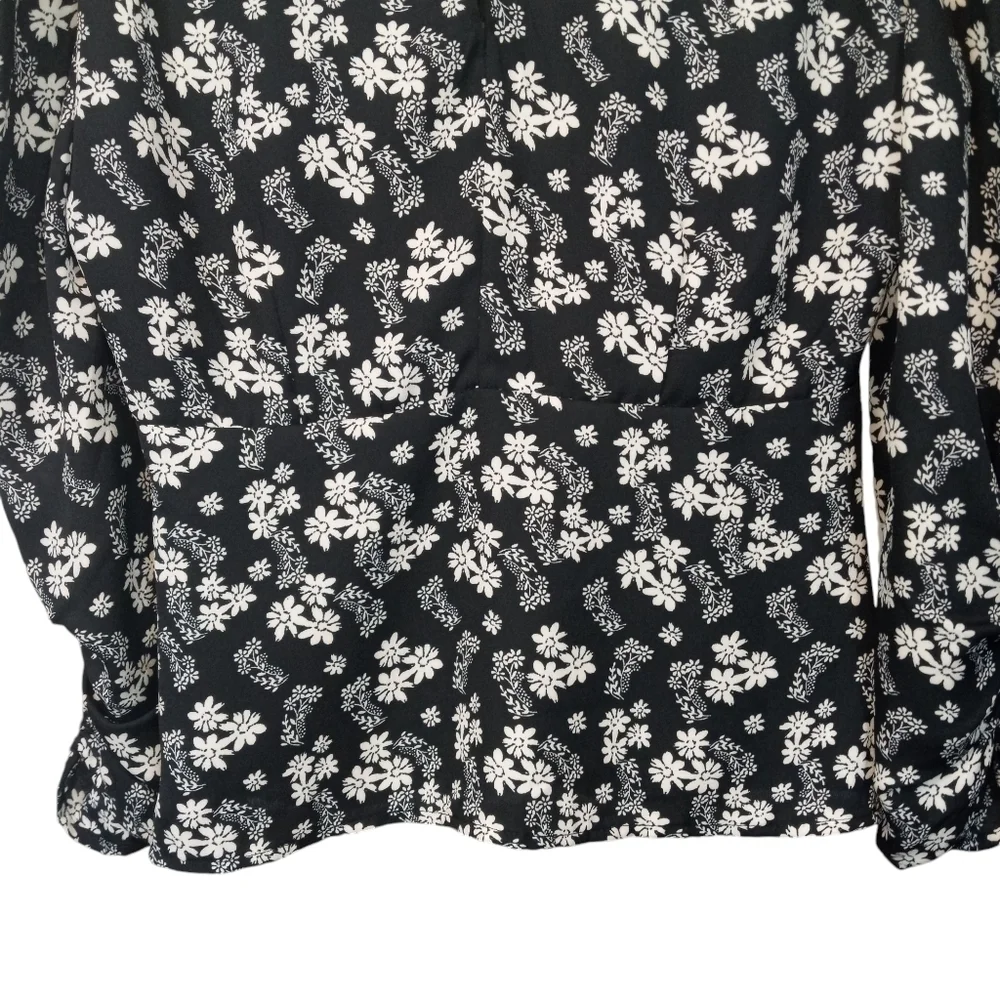 Astr label floral