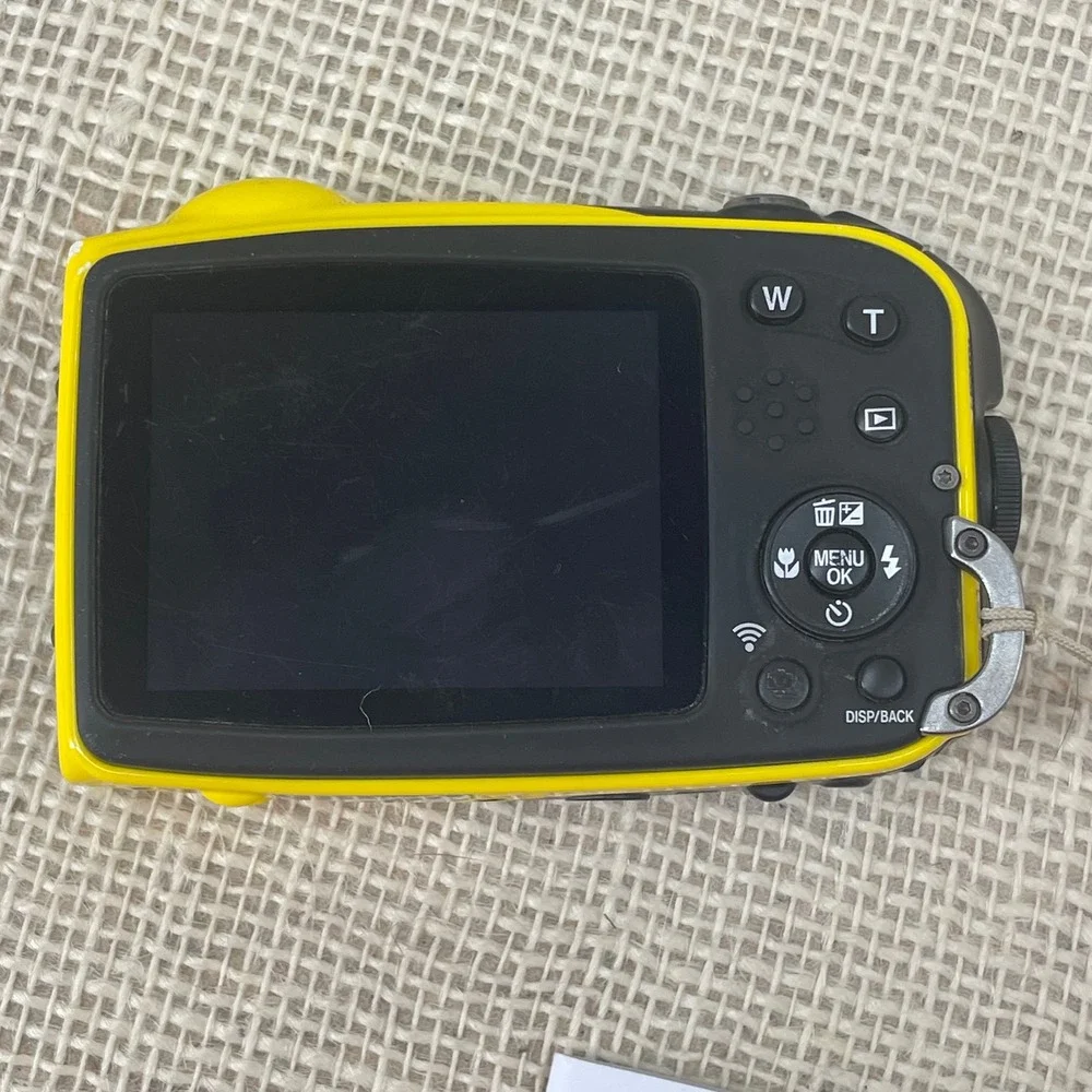 Fujifilm FinePix XP80 Waterproof Shockproof Digital Camera‎ 16MP 5x Optical Zoom
