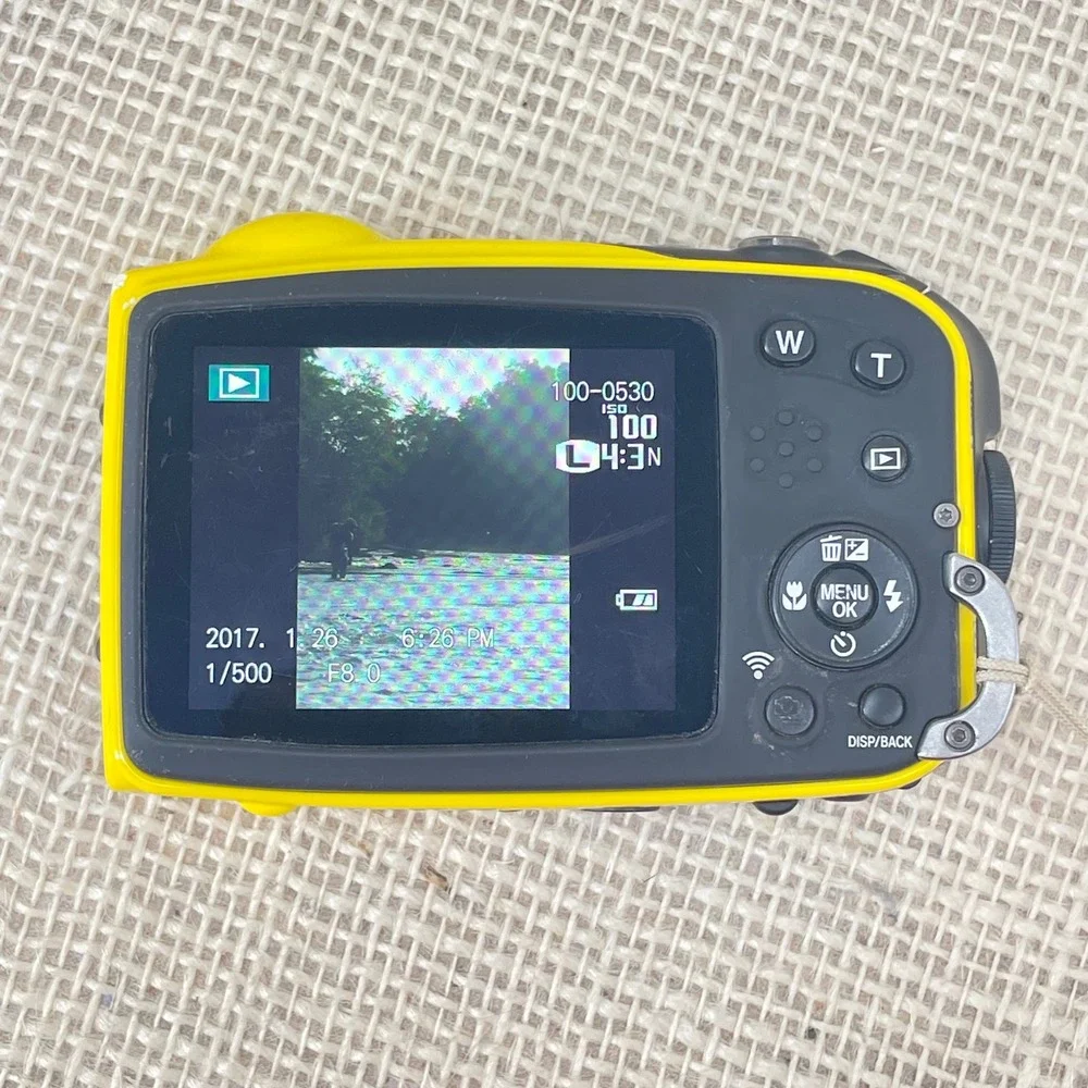 Fujifilm FinePix XP80 Waterproof Shockproof Digital Camera‎ 16MP 5x Optical Zoom
