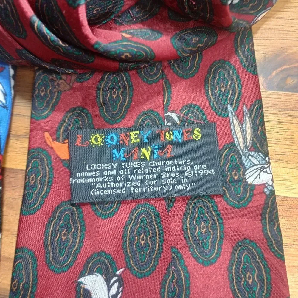 Vintage Lot of 3 Looney Tunes Neck Ties 100% Silk 1994 1995‎ Novelty Cartoon