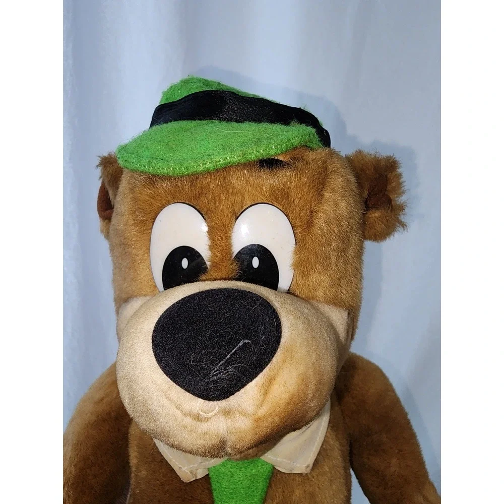 Vintage Yogi Bear 1996‎ Hannah Barbara Plush