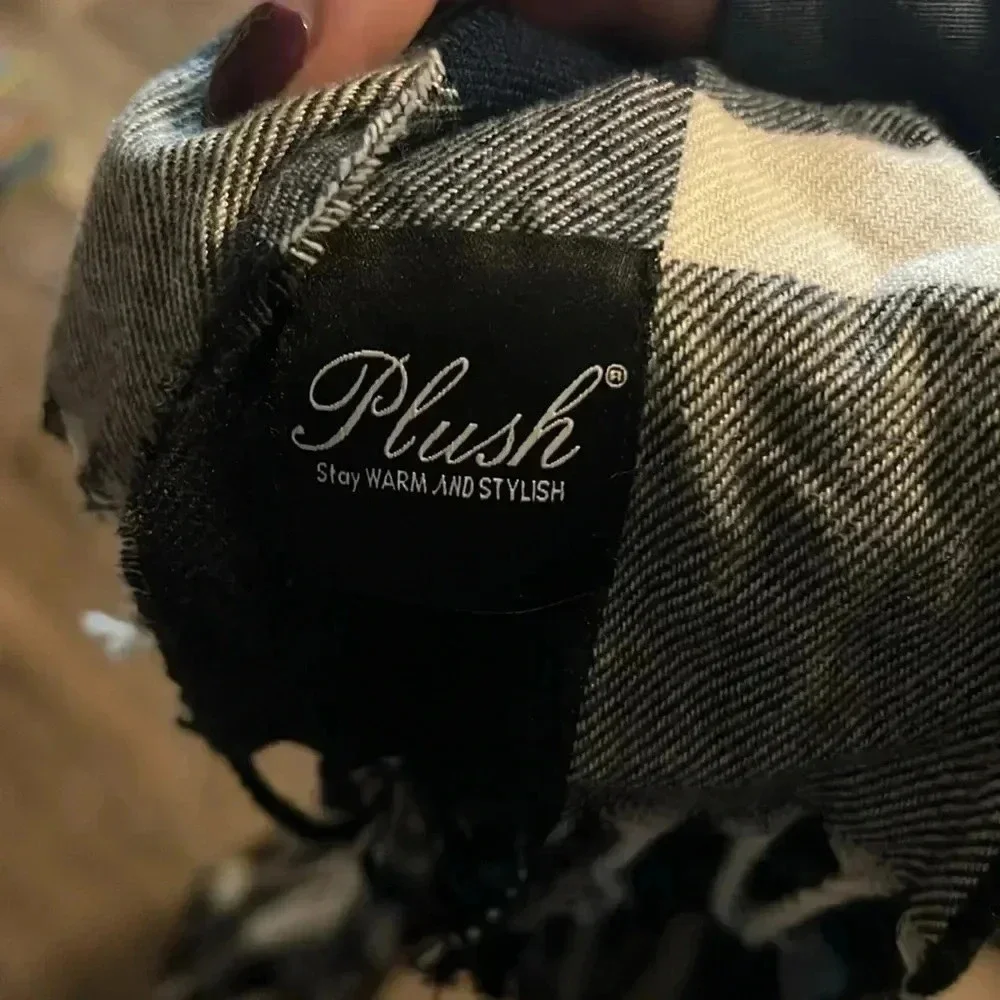 Plush excellent super