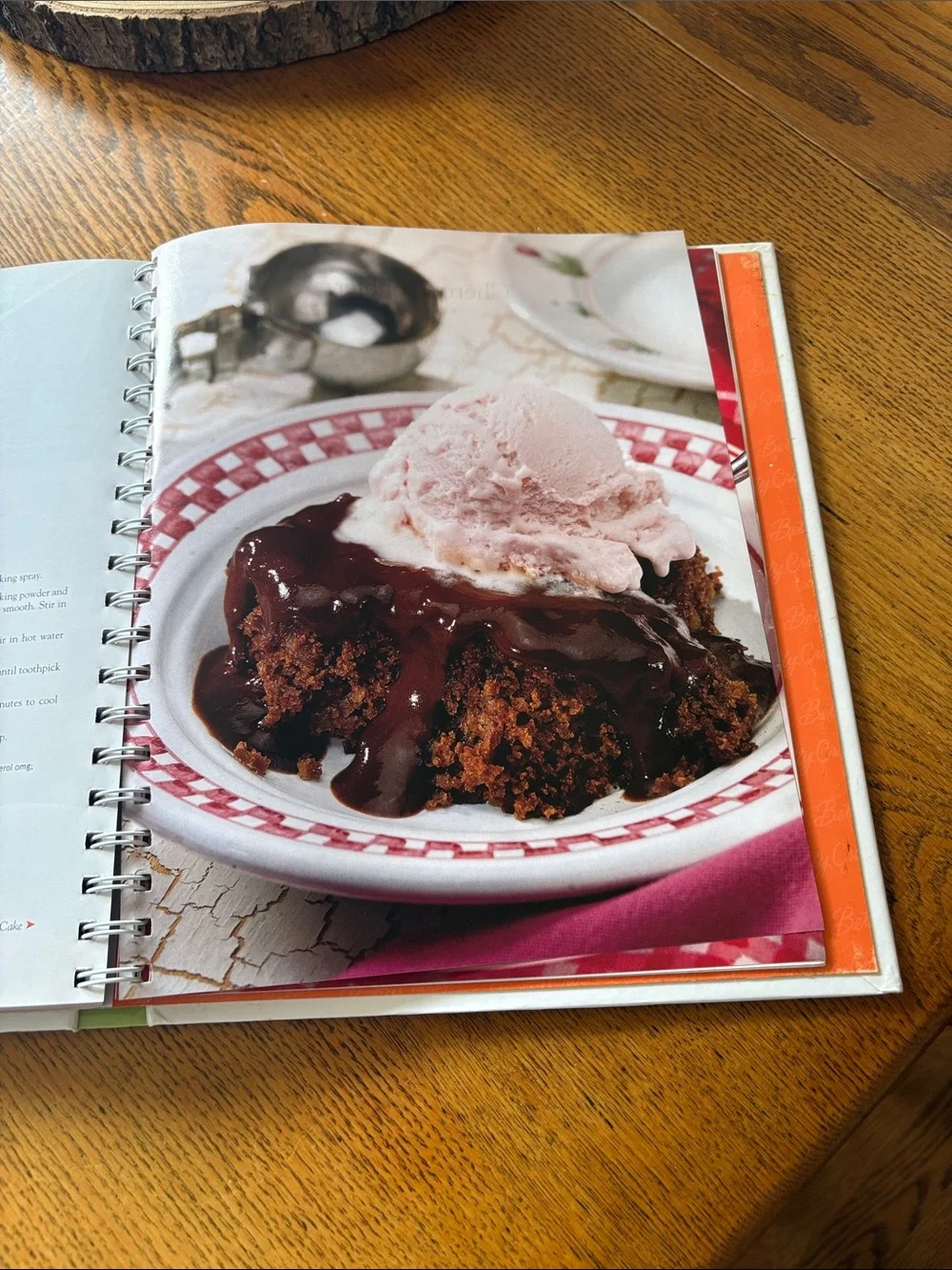Betty Crocker compact cookbook