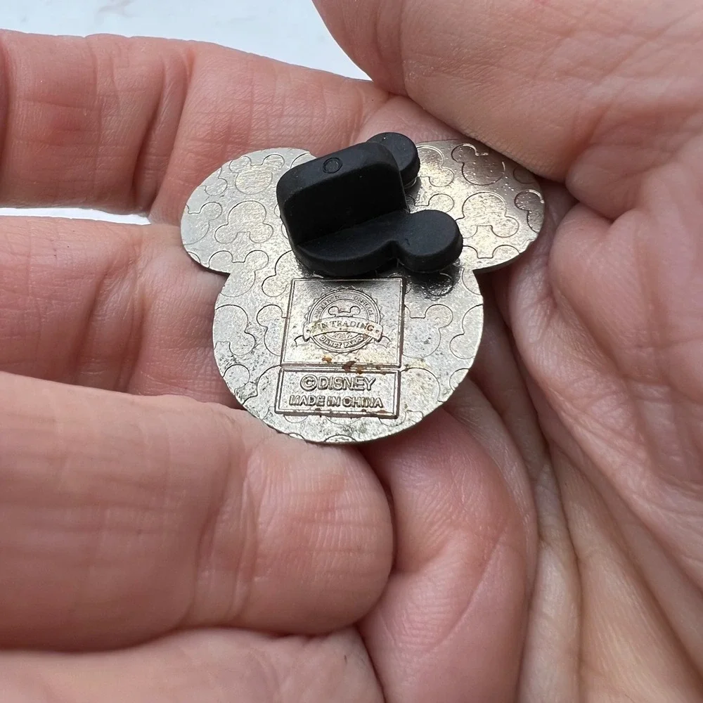 Disney Cheshire Cat Mickey Head Trading Pin