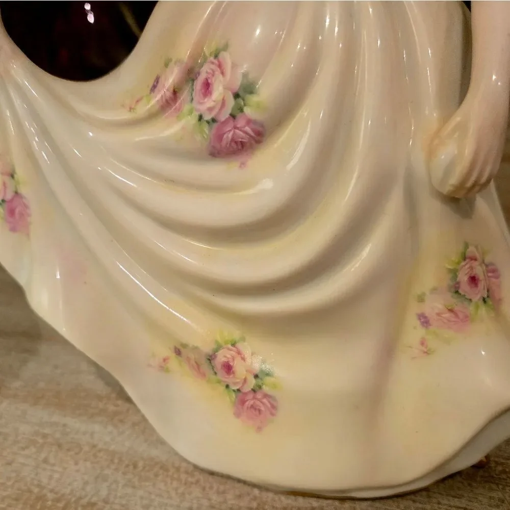 Elegant Porcelain Figurine with Floral Accents DANCING LADY 8 INCHES