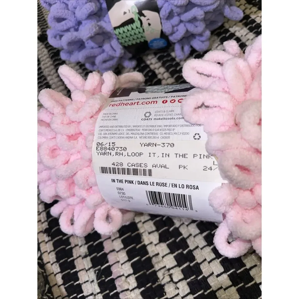 yarn lot Of 2 “in The Pink” “purple Heart” Finger Loop Yarn‎