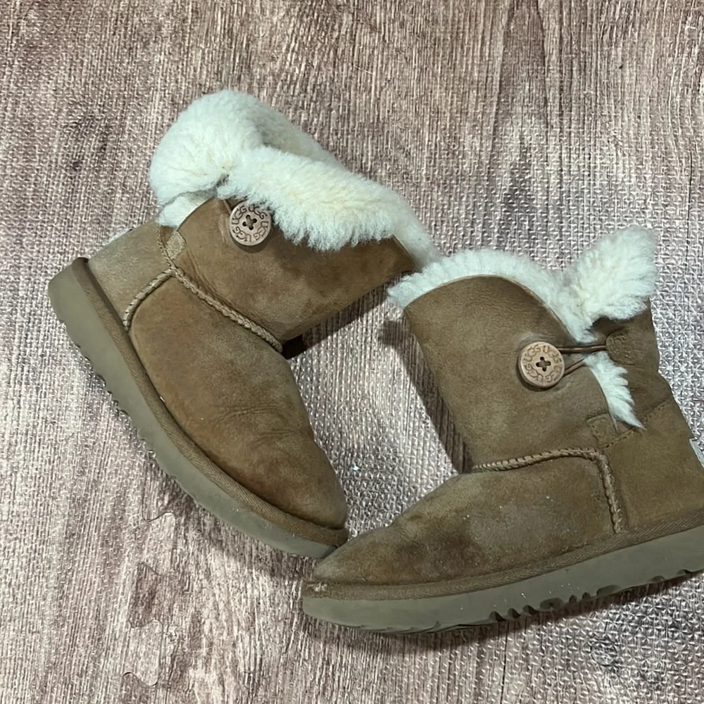 UGG girls australia