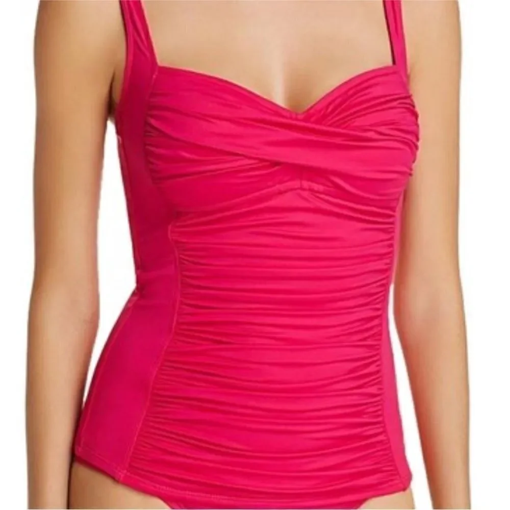 La Blanca NWT ISLAND GODDESS Shirred Tankini Top in Berry Size 8