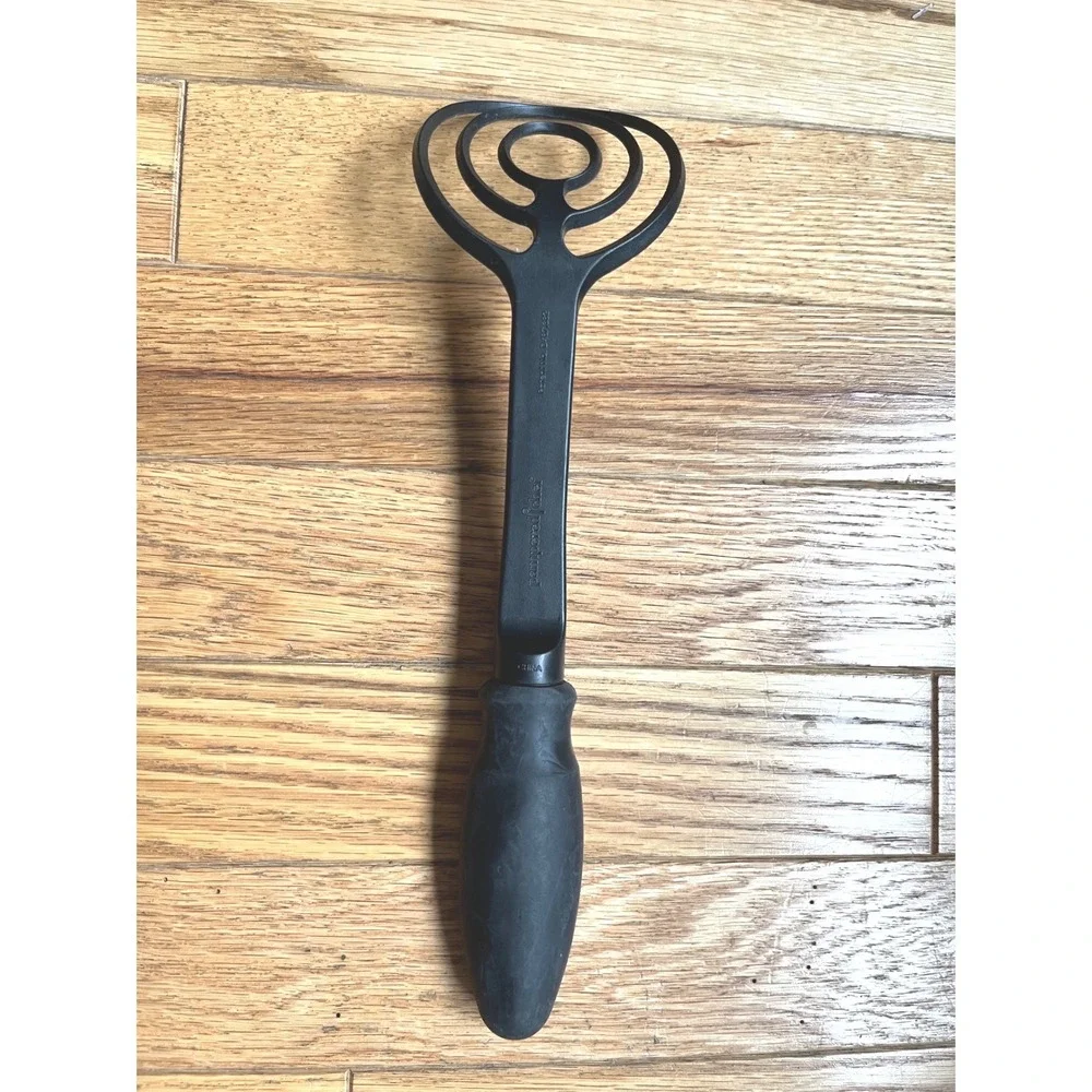 Pampered Chef Mix N Masher 2685 Black Nylon Potato Masher Mixing Tool