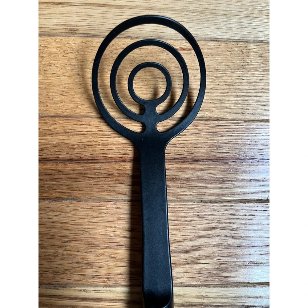 Pampered Chef Mix N Masher 2685 Black Nylon Potato Masher Mixing Tool
