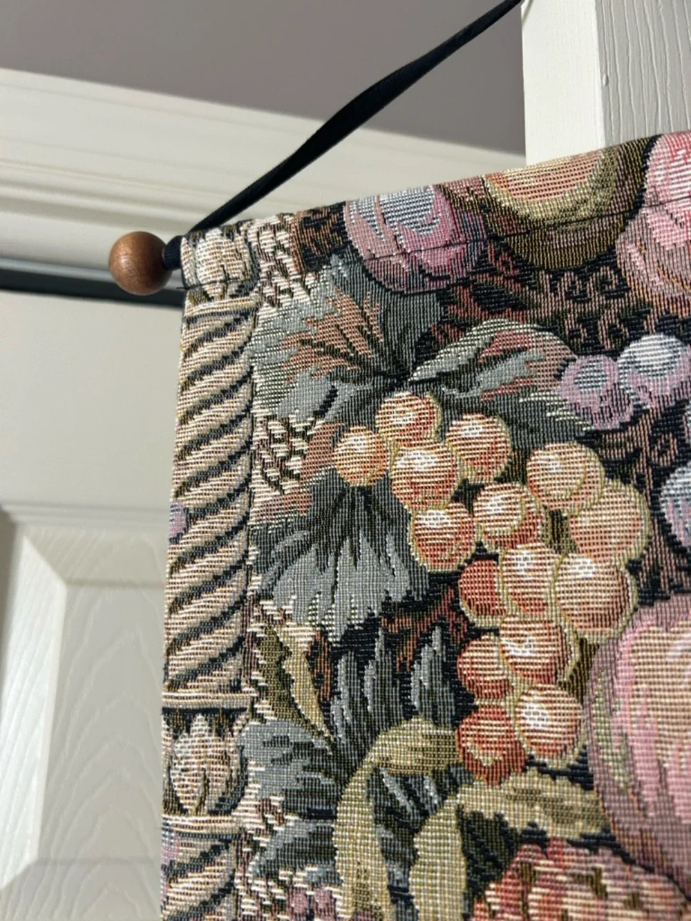 Petals decorative tapestry