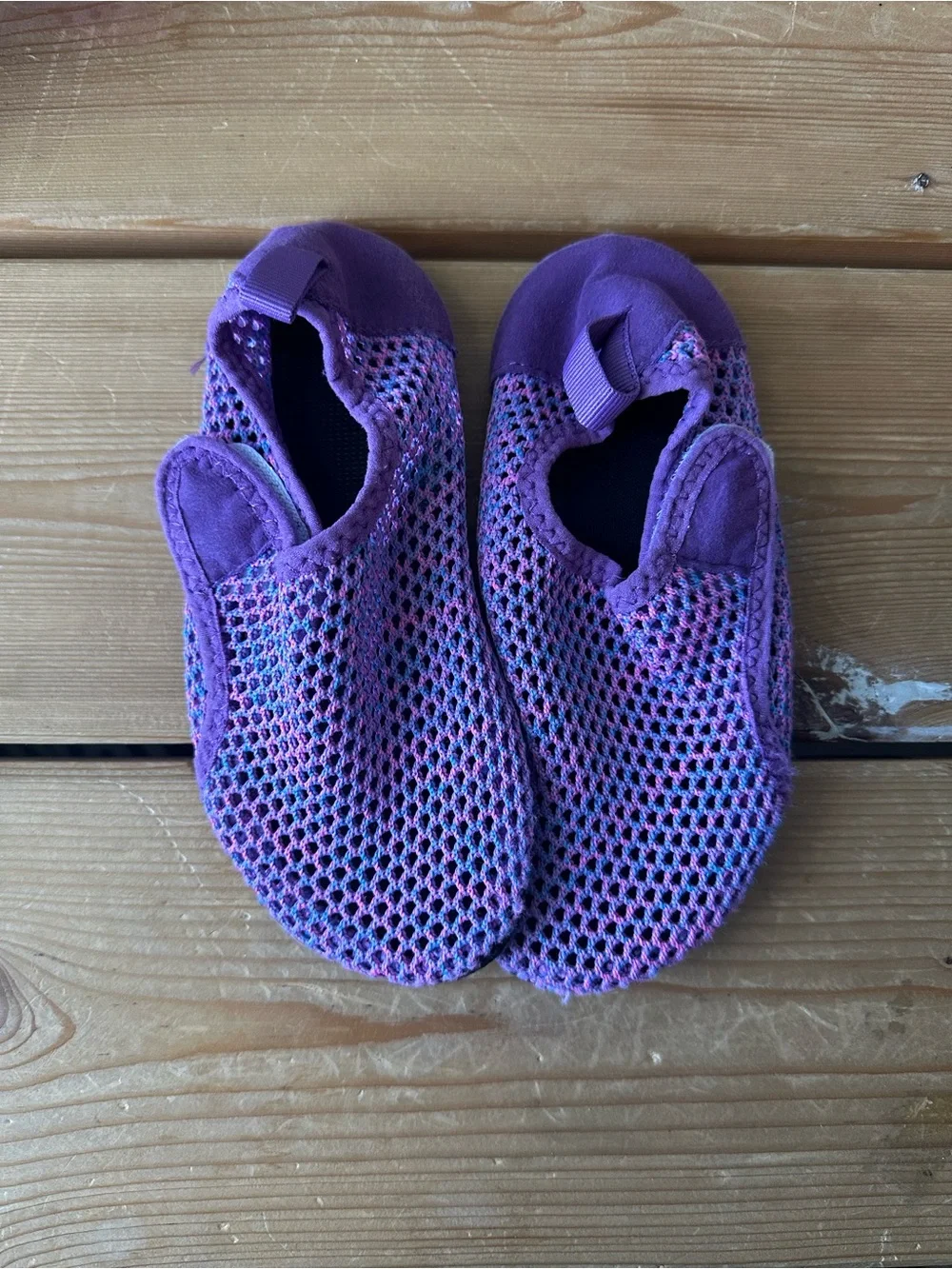 Girls Purple Mesh Water Shoes size 30/31 - 1