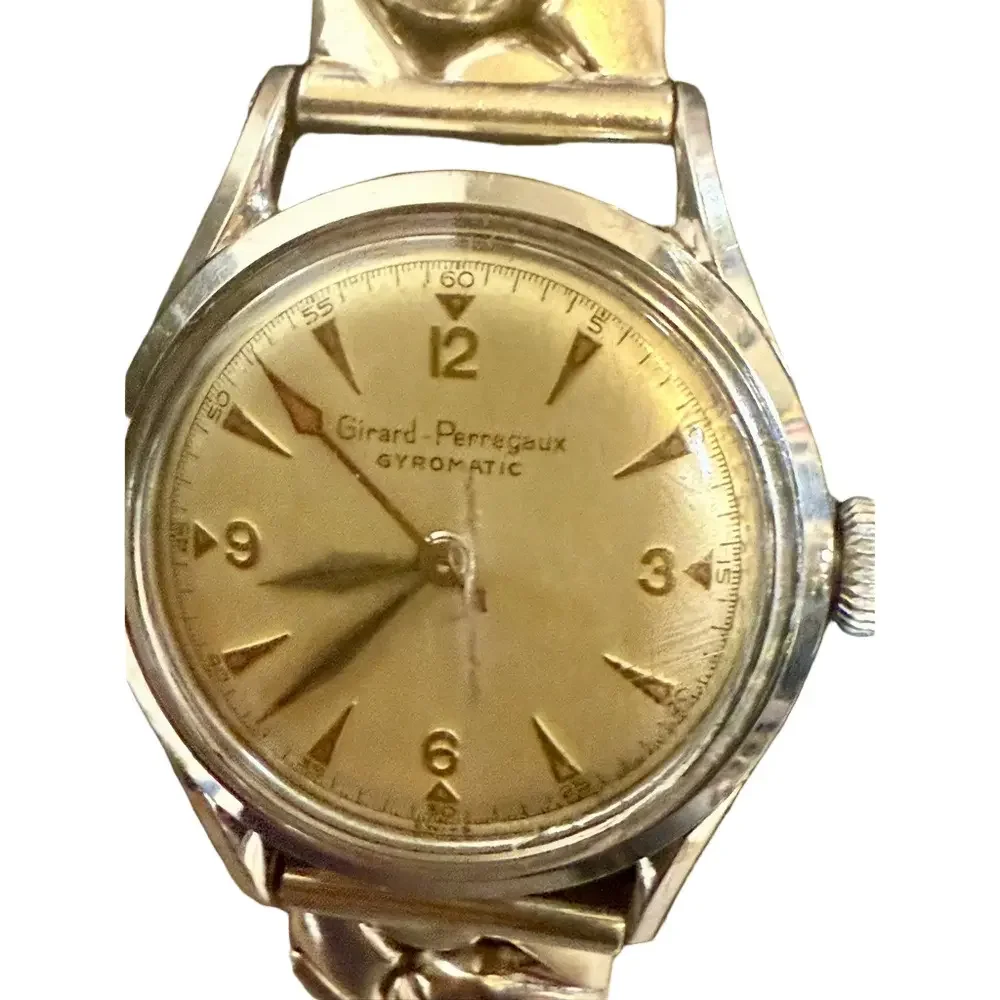 Girard-Perregaux Gyromatic Automatic 32mm Watch