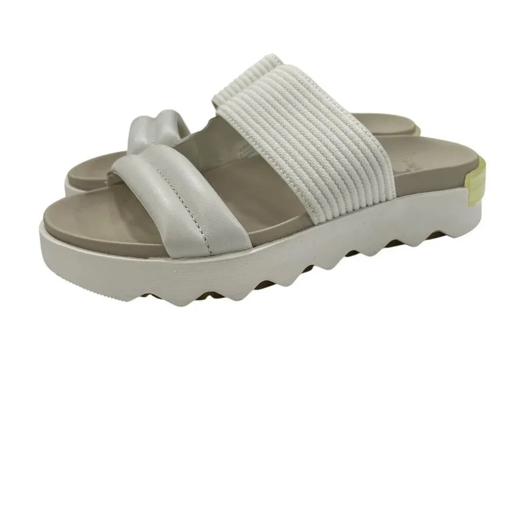 Sorel versatile contemporary